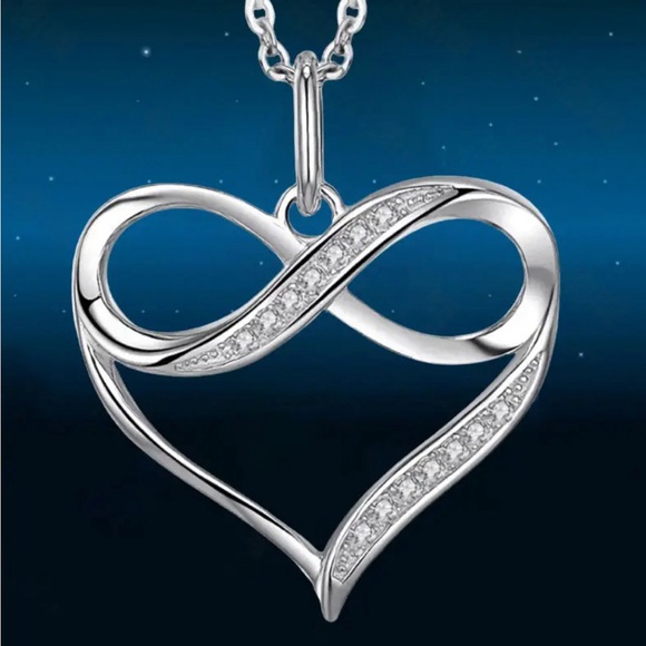 Infinity Necklace (NIP) - Picture 1 of 3